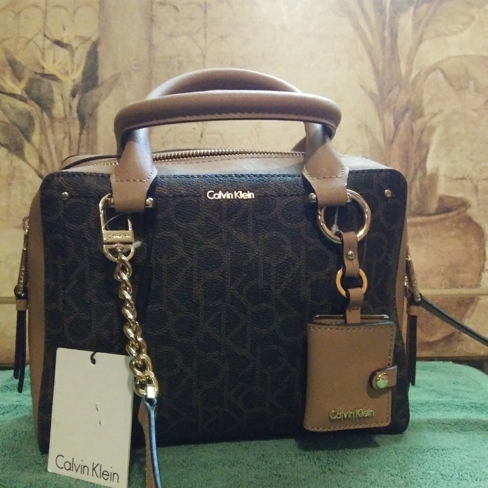 Handbag